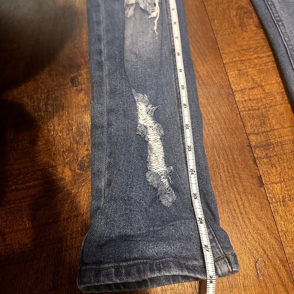 Distressed Blue Jeans - Picture 4 of 5